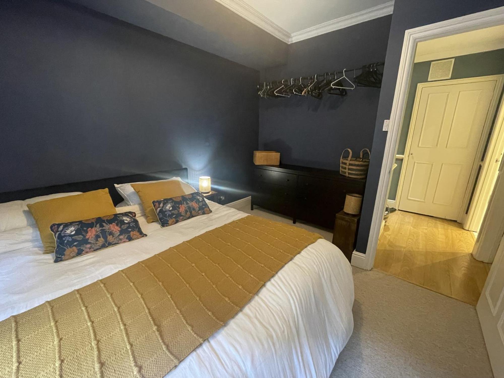 Gorgeous Hideaway In Classy Clifton Bristol